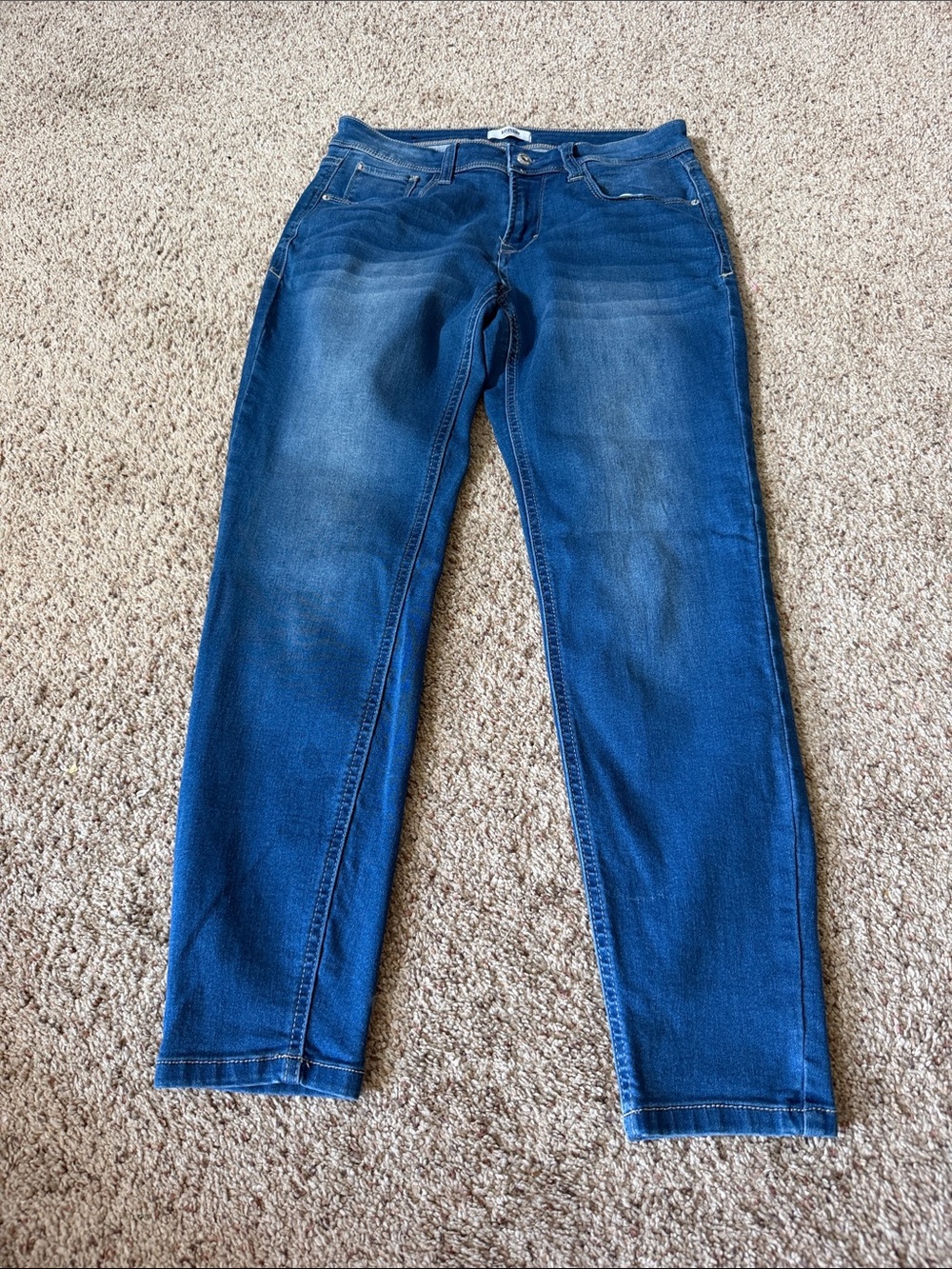 Kensie Women's Skinny Jeans in Classic Blue Wash